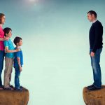 چگونه فرزندان خود را از زیر بار طلاق والدین رها کنیم؟