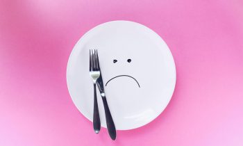 حقایق اختلالات خوردن: 10 حقیقتی که احتمالاً درباره اختلالات خوردن نمی دانید. در مورد اختلالات خوردن چقدر می دانید؟